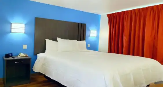 SureStay Plus By Best Western Niagara Falls East - 65