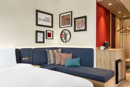 Tryp by Wyndham Zomin - 6