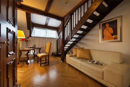 Charles Bridge Palace - 6