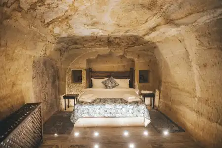 Tale Cave Inn - 25