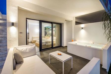 Epicentrum Suites and Villa Oasis - 33