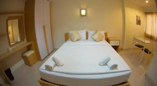 Baan Sanpoom - 2