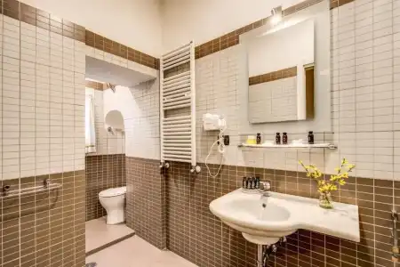 Gravina Suite Frattina - 101