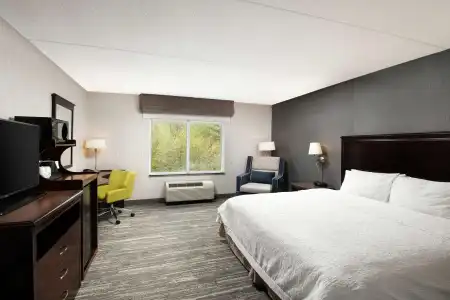 Hampton Inn & Suites Barrie - 4