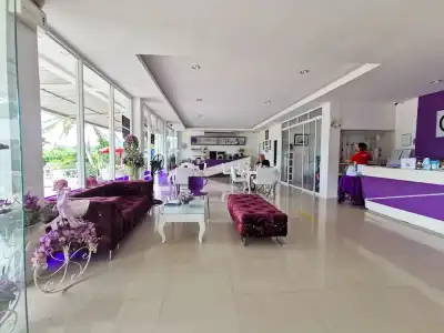 Phet Cha-am Plaza & Resort - 1