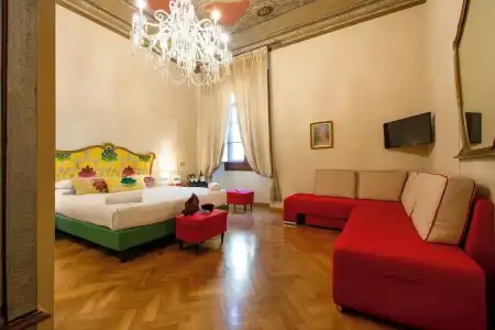 N4U Guest House - 41