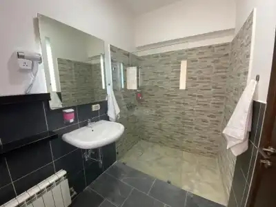 Lemon Tree Residence - 7