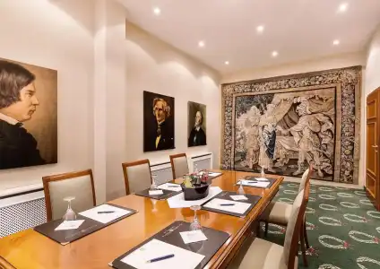 Best Western Premier Grand Russischer Hof - 35
