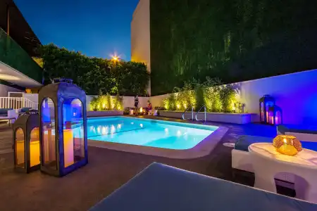 The Mosaic - Beverly Hills - 15