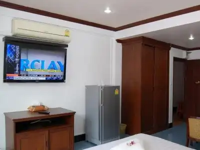 Greenvale Serviced Apartment - 4