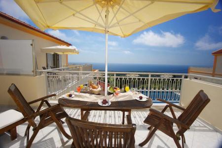 Belle View - 33