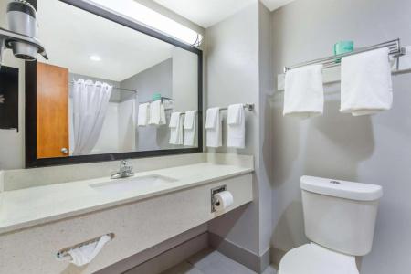 Capital Centre Arjaan by Rotana - 11