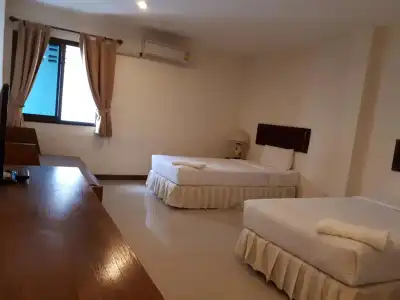 Nathon Residence - 10