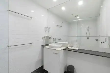 Aria Apartments - 596