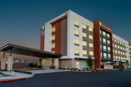 Holiday Inn Express & Suites Las Vegas - E Tropicana by IHG - 0
