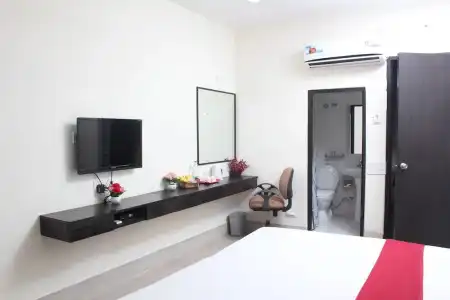 Nest International - 25