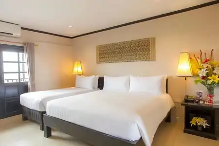 Essential Pattaya - 35