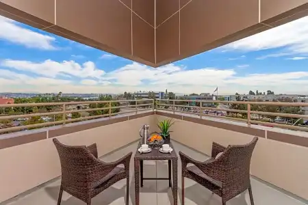 DoubleTree by Hilton San Diego Bayside - 85