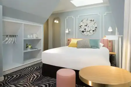 Hôtel Pastel - 1