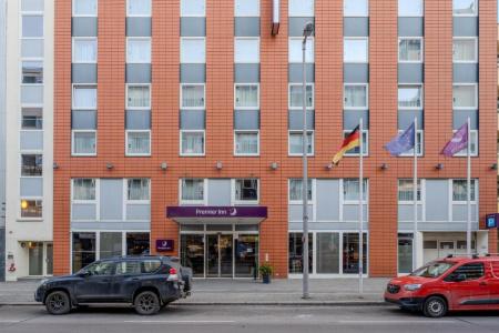 Premier Inn Berlin City Centre - 23