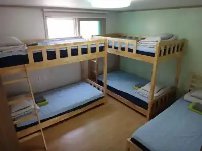 Sunny Hill Guesthouse Hongdae - 4