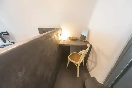 Lotza Studios - 122
