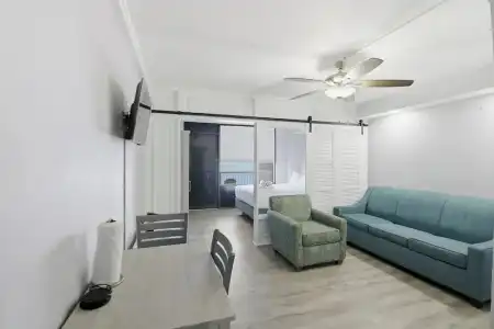 The Maverick Resort - 43