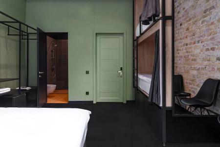 Globe Runner Rooms & Dorms - 64