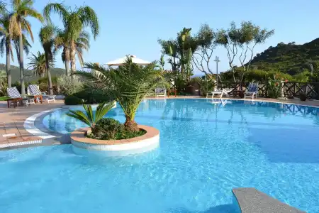 Cruccuris Resort Adults Only - 15