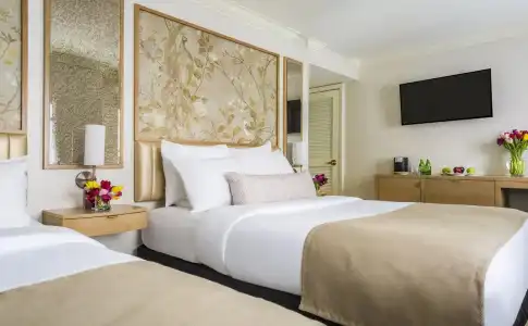 Warwick Allerton - Chicago - 6