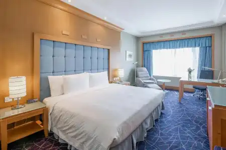 Crowne Plaza Shanghai by IHG - 32