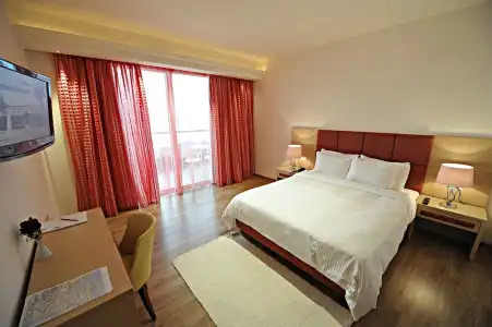 Belvedere - 58