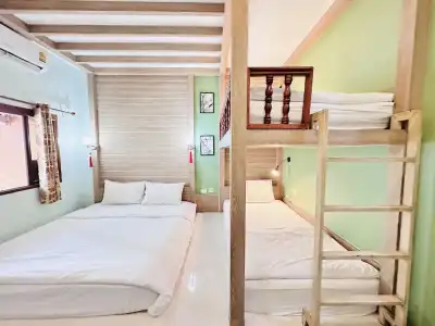The Luna Hostel - 104