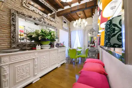 Domus Spagna Frattina Prestige Suite - 1