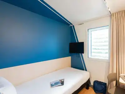 Ibis Budget Lyon Confluence - 14