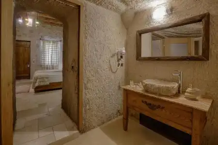 Hera Cave Suites - 95