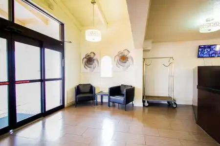 Motel 6 Austin, TX - Midtown - 8
