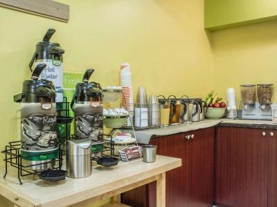 Quality Inn & Suites - 17