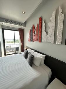 Sorin Boutique - 47