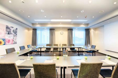 Ramada by Wyndham Essen - 13