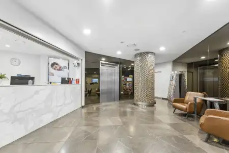 APX World Square - 23