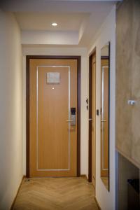 9 Suite Luxury Boutique - 17