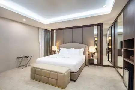 Grand Sala Thai - 15
