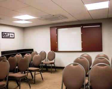 Cresthaven Inn JFK - 7