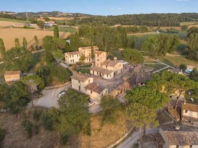 Agriturismo Borgo Pulciano in Montone - 71