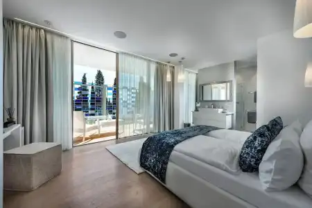 Eden Reserve - 28