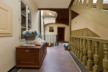 Black Star Suites - 10