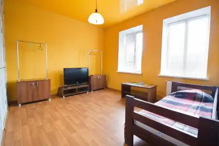 Tsentr Hostel - 83
