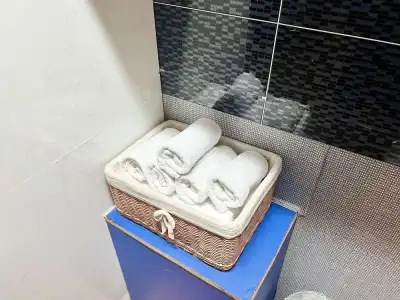 Myeongdong Merlin - 79