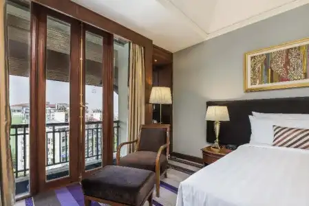 Chatrium Royal Lake Yangon - 77